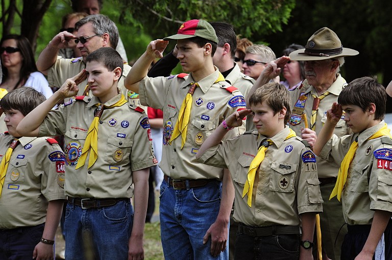 Boy Scouts de EEUU aceptarán homosexuales entre sus guías