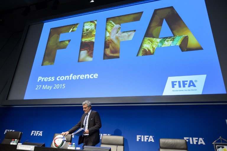 Justicia investiga cadenas de televisión que adquirieron eventos FIFA