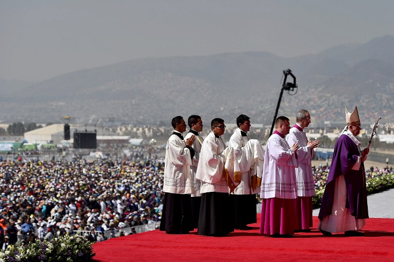 Francisco pide un México sin violencia en misa masiva de Ecatepec