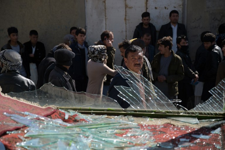 Dos ataques de los talibanes dejan decenas de heridos en Afganistán