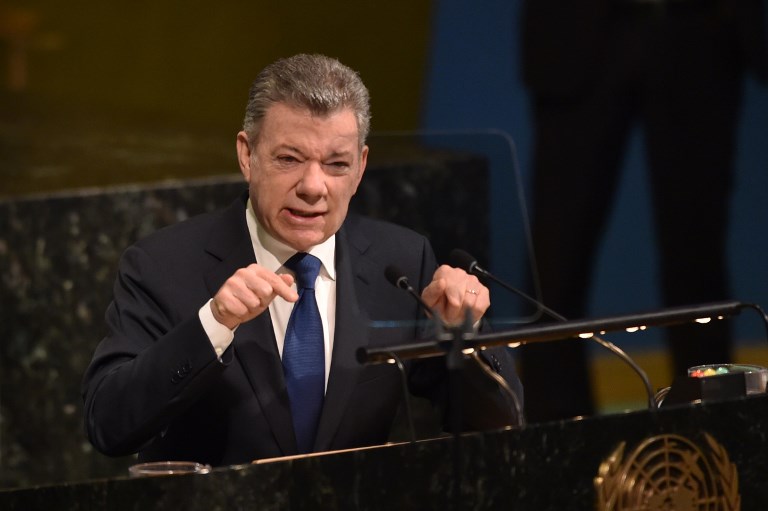 Santos urge a cambiar estrategia mundial antidrogas