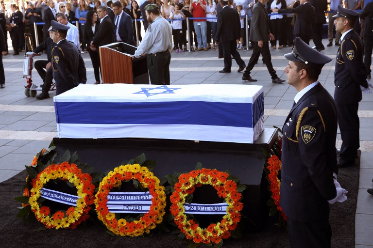 Israel rinde último homenaje a Peres y prepara llegada de líderes para el funeral