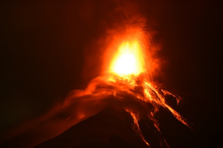 Casi 3.000 evacuados en Guatemala por nueva erupción