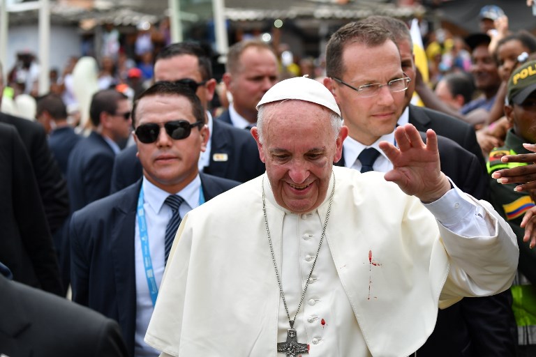 Papa intercede en Colombia por los pobres y llama a solucionar crisis venezolana