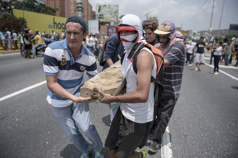 Aumentan a 9 las víctimas mortales por las manifestaciones en Venezuela