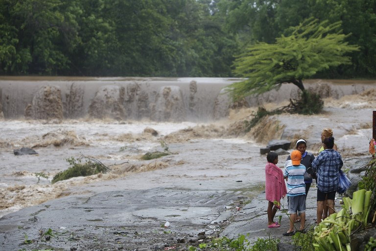 Tormenta tropical Nate deja 20 muertes en su paso por Centroamérica