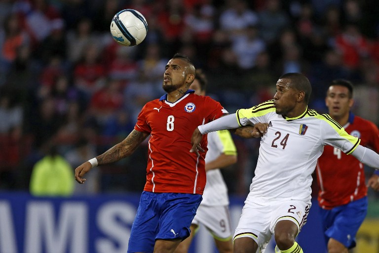 Chile golea 5-0 a Venezuela con un brillante retorno de Valdivia