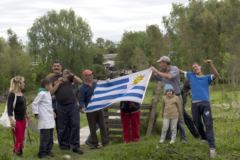 Uruguay recibe con todo su afecto al primer grupo de 42 refugiados sirios