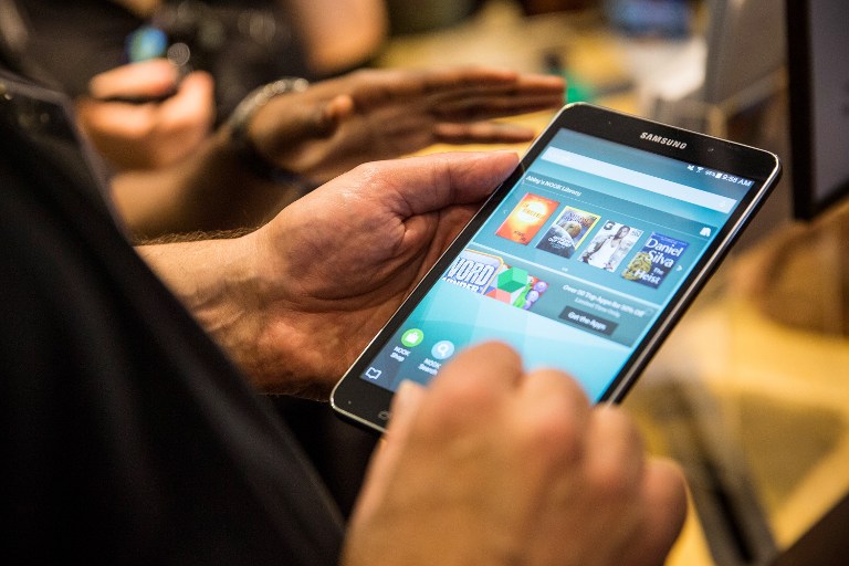 Jueza rechaza petición de Apple de prohibir productos de Samsung en EE.UU.