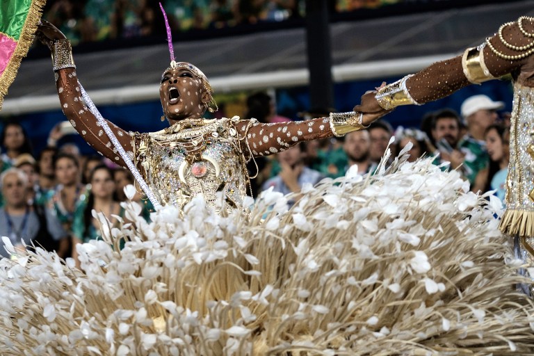 Brasil continúa de fiesta en un Carnaval que ya encara su final