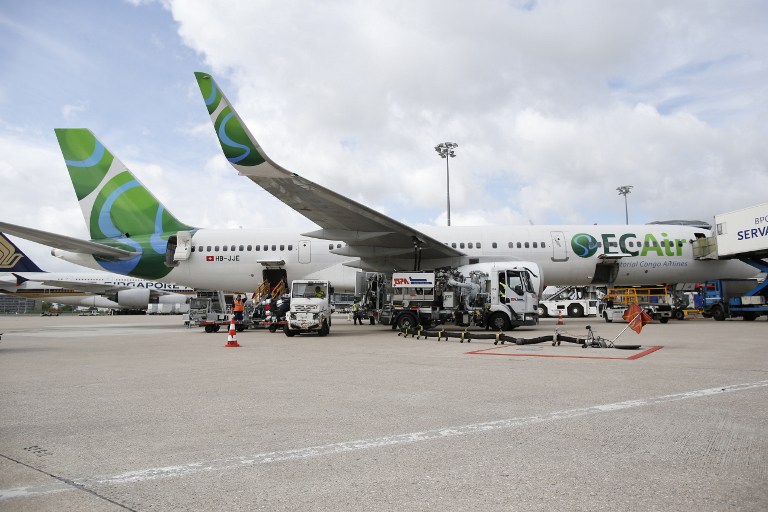 Personal navegante de Air France rechaza volar a países afectados de ébola