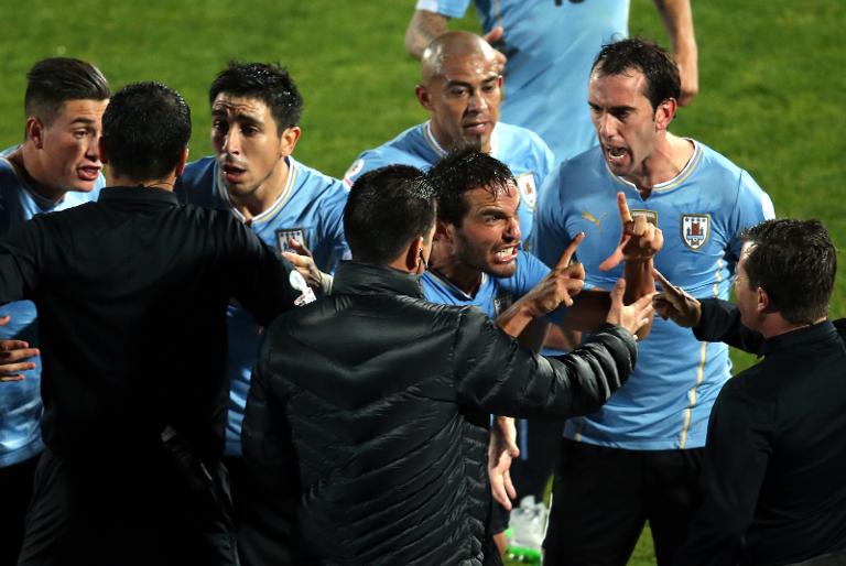 Chile denuncia a siete jugadores uruguayos por agresión en cuartos de final de la Copa