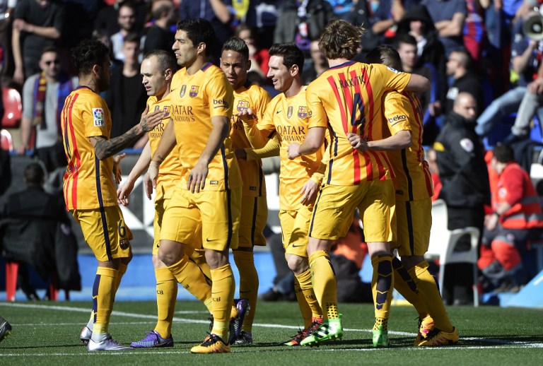 Barça se impone al colista Levante (2-0) e iguala récord de imbatibilidad