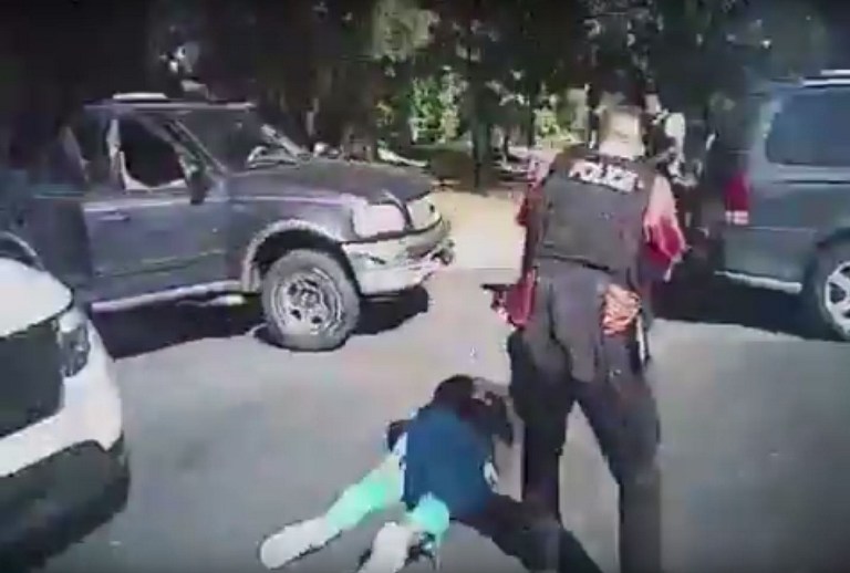 Policía difunde videos de asesinato de afroamericano en Charlotte