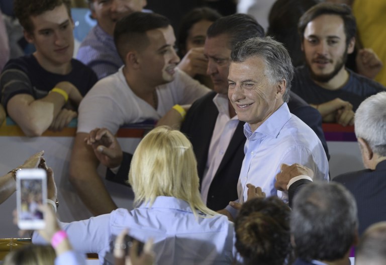 Macri perfilado para ganar legislativas argentinas de medio mandato