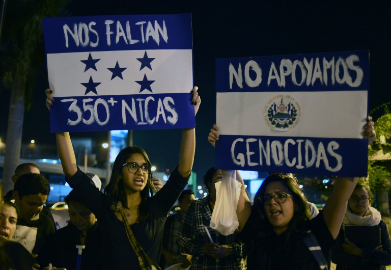 Diálogo en Nicaragua pende de un hilo tras críticas