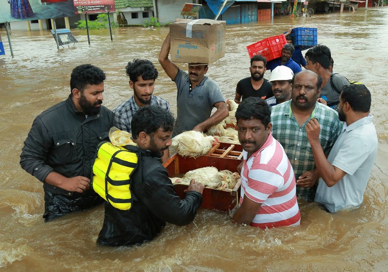 Las inundaciones en India causan 324 muertos