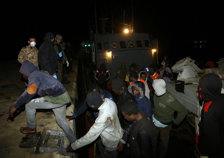 Libia: 90 migrantes desaparecidos podrían haber fallecido tras naufragio