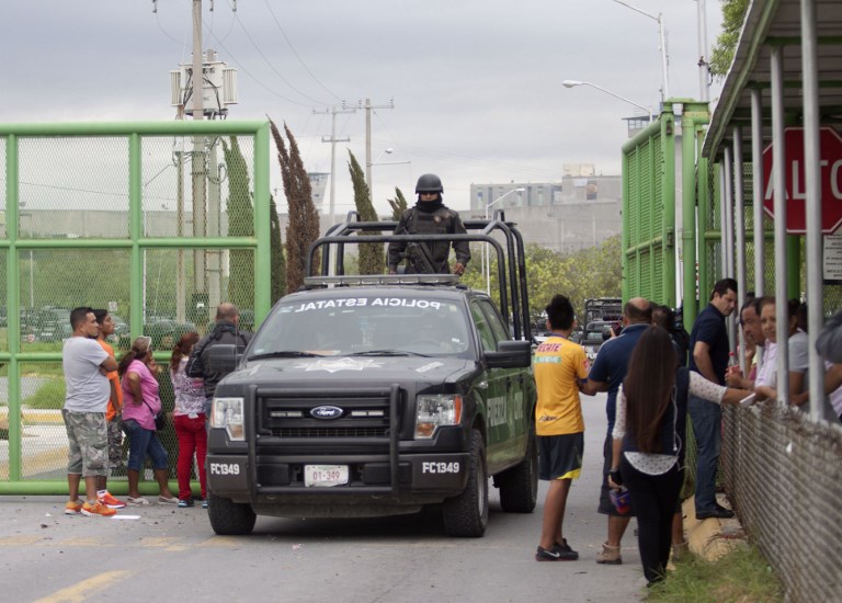 Violento motín deja 13 presos muertos en cárcel del norte de México