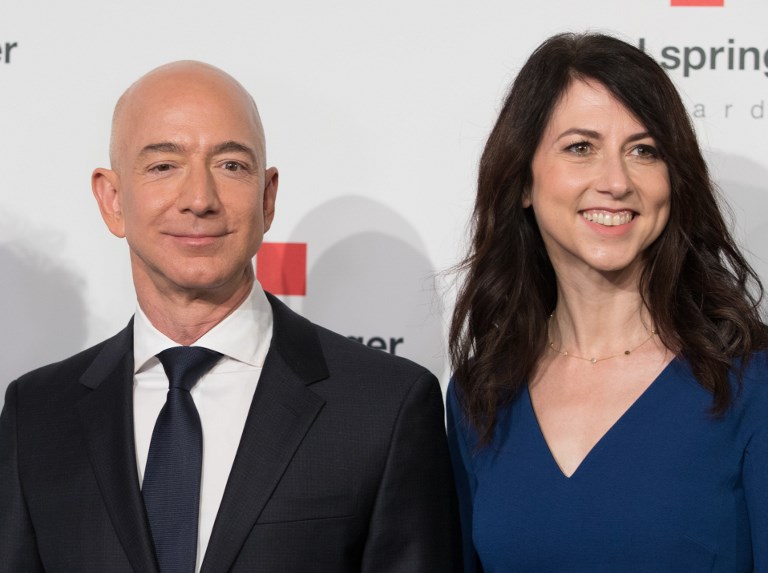 Se divorcia Jeff Bezos, el hombre más rico del mundo