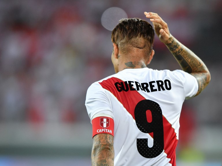 Paolo Guerrero no jugará como titular en el debut de Perú en Rusia