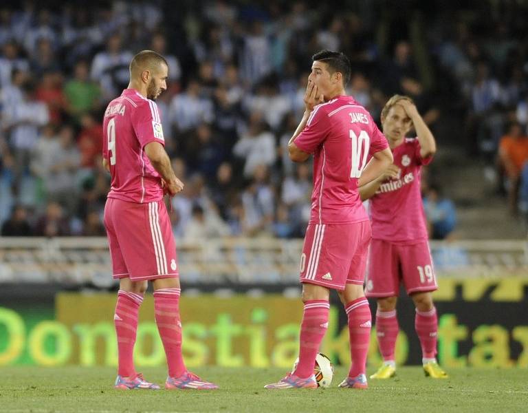 Real Madrid sufre primera derrota en Liga, Barcelona gana y lidera