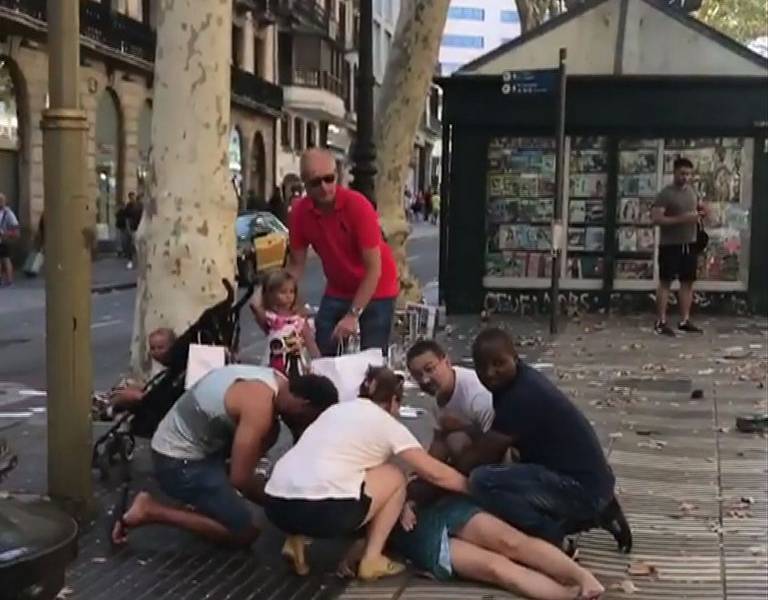 La turista que sobrevivió a los ataques terroristas de Londres, París y Barcelona
