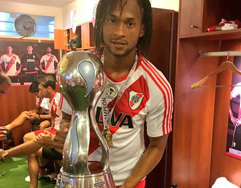 Arturo Mina gana segundo título con River Plate