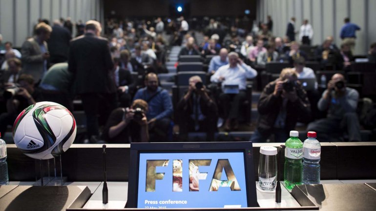 Niegan pedido de exención de prisión a prófugos por caso FIFA