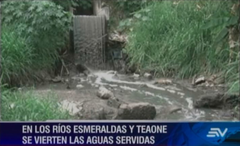 Descargas de aguas residuales contaminan ríos en Esmeraldas