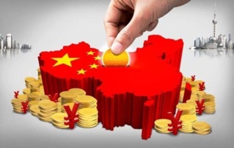 China crece al ritmo más bajo en un año y medio