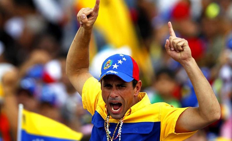 Capriles llama a &quot;movilización de calle&quot; contra Gobierno de Maduro