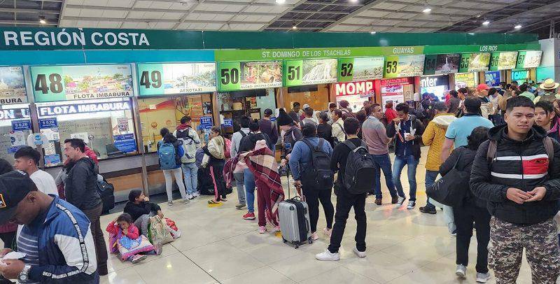 Quito: los consejos para viajar desde las terminales interprovinciales en el próximo feriado