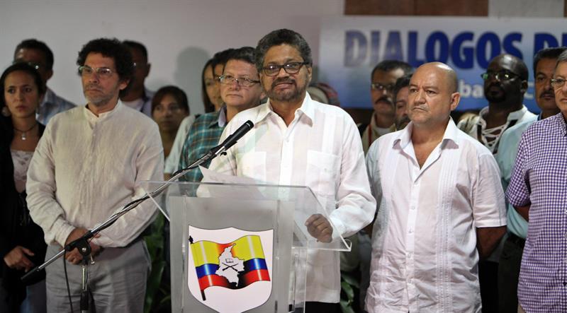 Las FARC anuncian cese al fuego unilateral de un mes