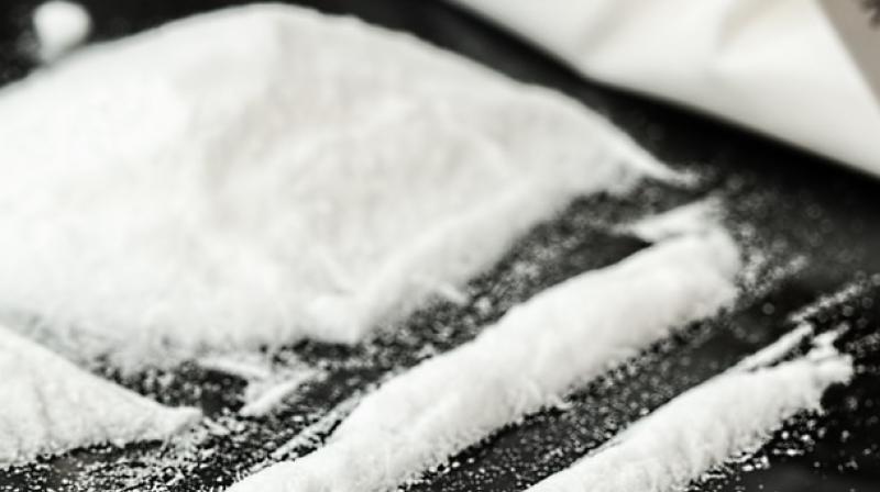 2 ecuatorianos detenidos tras decomiso de tonelada de cocaína en altamar