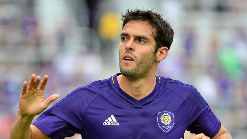 Kaká anima a los hinchas de Barcelona para que asistan a la Noche Amarilla
