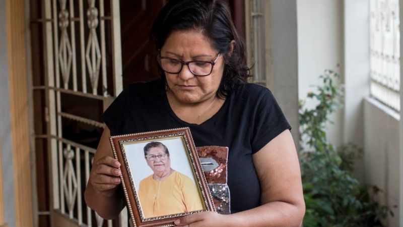 Vive desde hace 10 meses con las cenizas de un desconocido en Ecuador