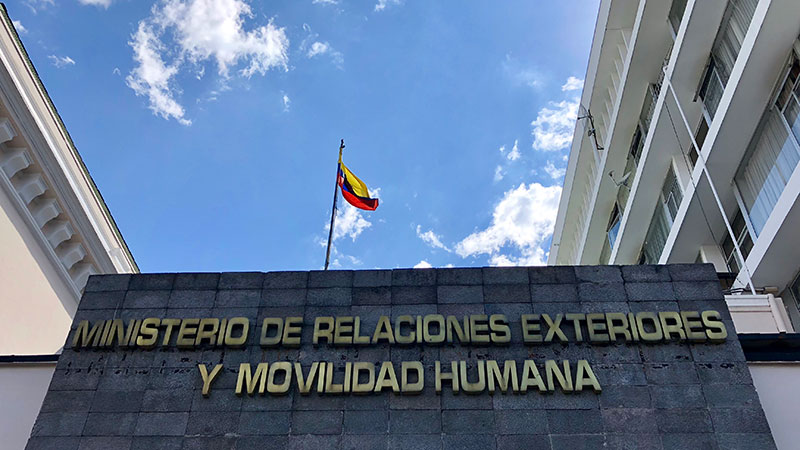 Ecuatorianos en EEUU son atendidos por Cancillería
