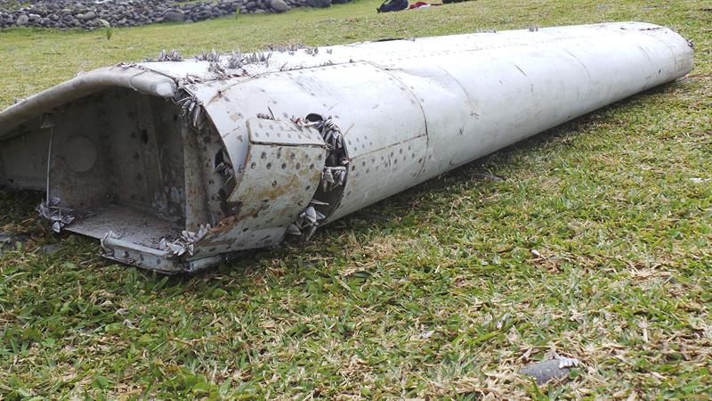 Malasia &quot;confirma&quot; que los restos encontrados pertenecen a un Boeing 777