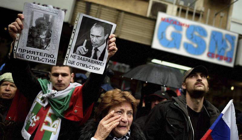 Turquía convoca a embajador ruso tras violenta protesta ante su embajada en Moscú