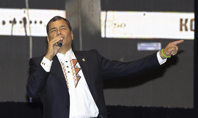 Correa expresa apoyo a ecuatorianos víctimas de la crisis española