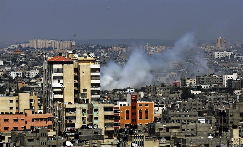 La OMS denuncia ataques contra personal e instalaciones médicas en Gaza