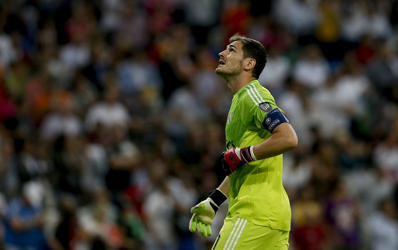 Real Madrid entregó un reconocimiento a Casillas