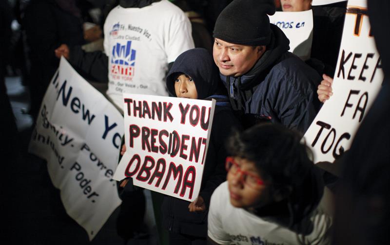 Obama cumple, aunque tarde, y lanza la pelota de la inmigración al Congreso