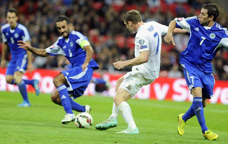 Inglaterra aplasta en Wembley a una débil San Marino