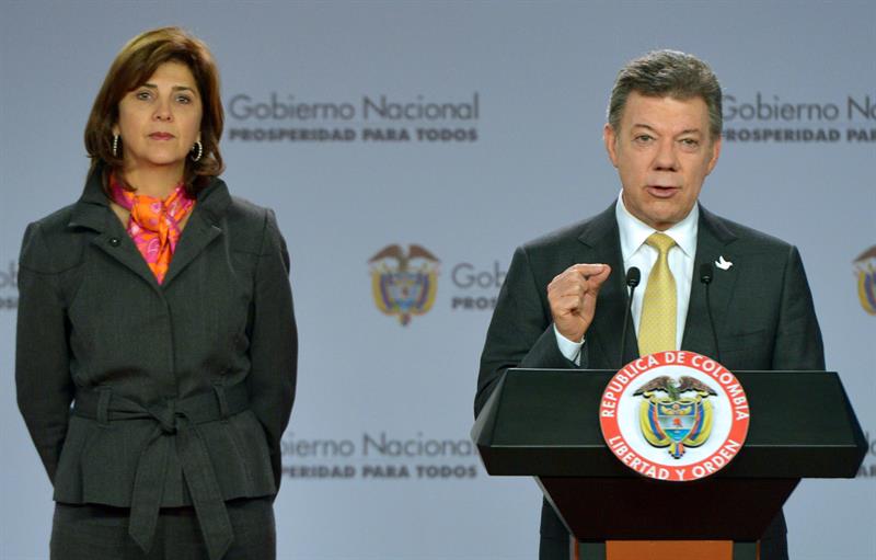 Santos pide a los colombianos &quot;tolerancia&quot; con el proceso de paz