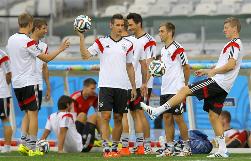 Alemania tiene el equipo listo para enfrentar a Brasil