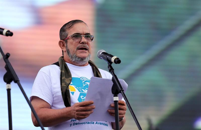 Guerrilla FARC debate acuerdo de paz en inédita conferencia