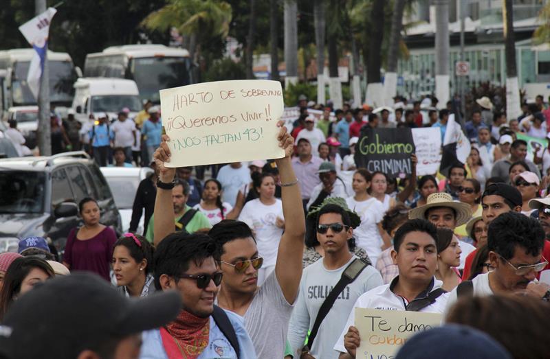 México: Familiares de desaparecidos piden apoyo a su demanda de justicia