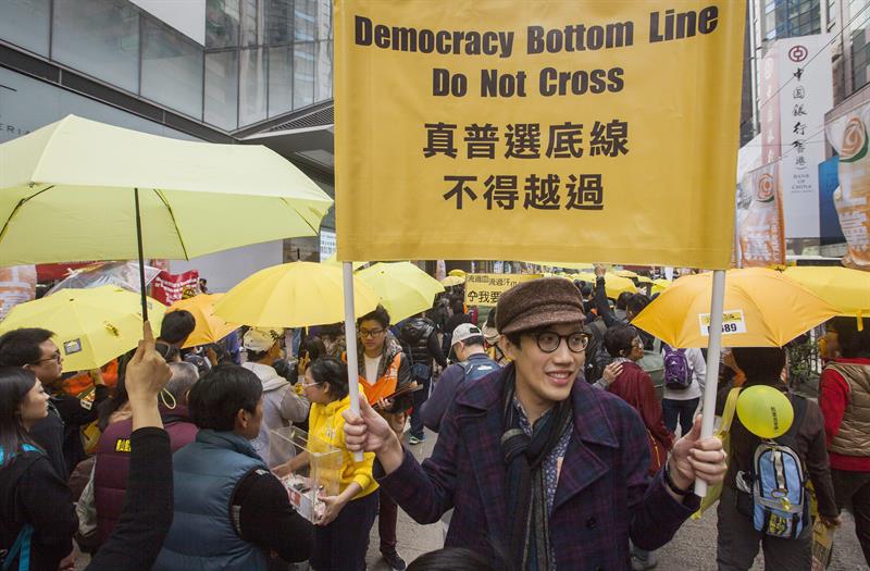 Miles de manifestantes salen otra vez a las calles de Hong Kong